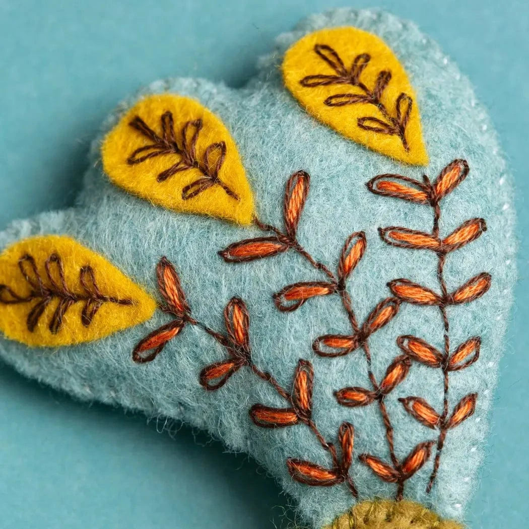 Folk Peacock Felt Kit -
