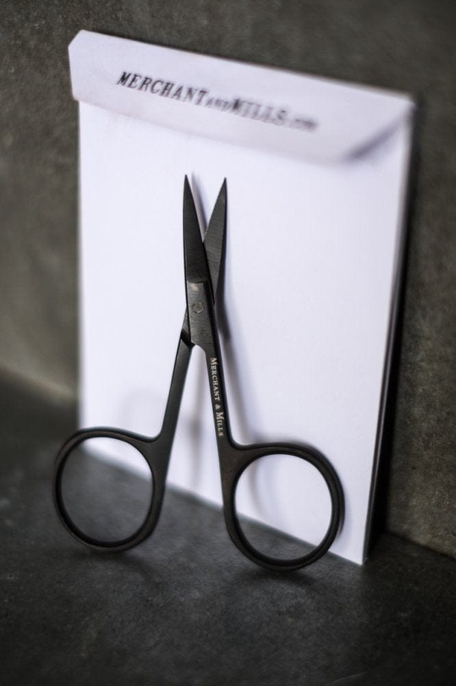Wide Bow Scissors  -