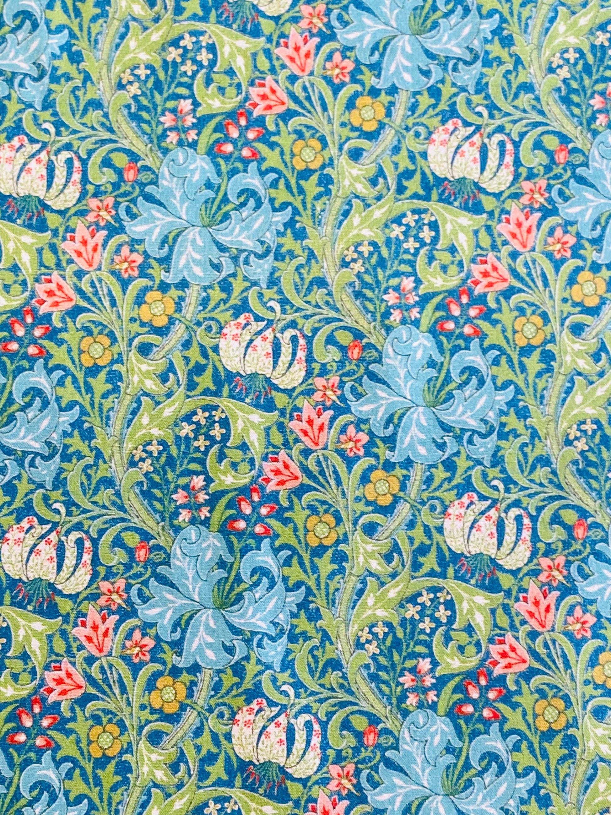 William Morris Golden Lily  -