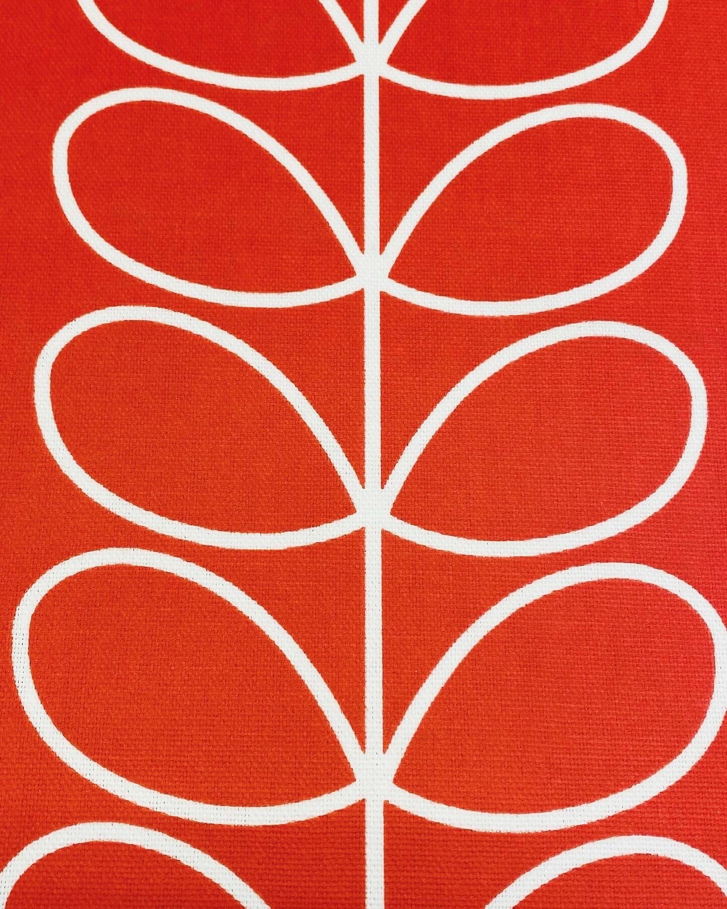 Linear Stem Tomato (oil cloth)      Orla Kiely  -  Tomato Red