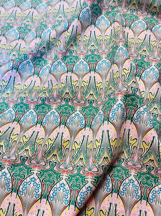 Icanthus  -  Green/pink