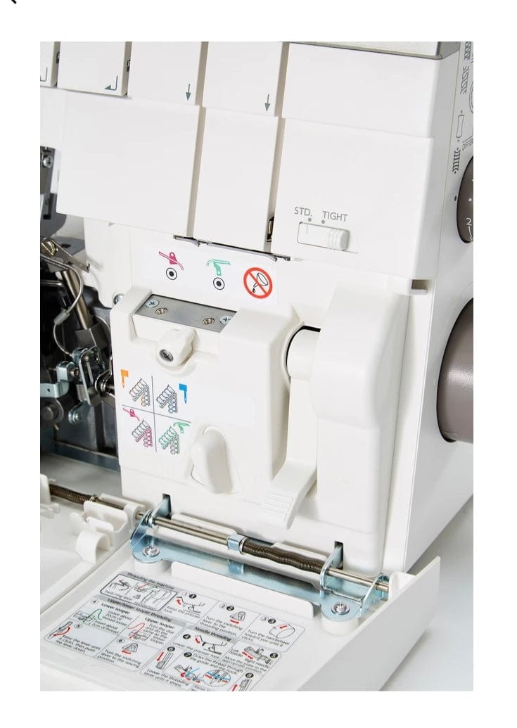 AT2000D  -  sewing machine