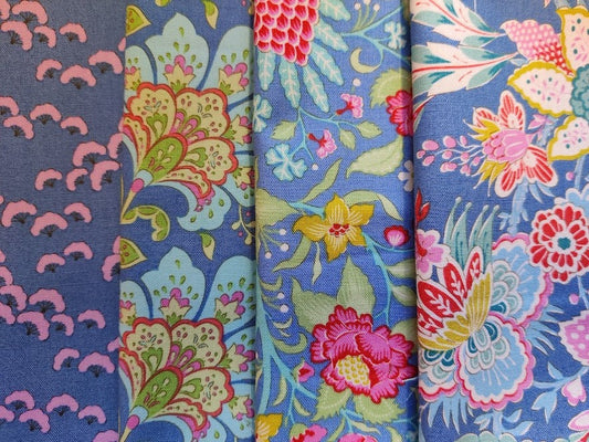 Bloomsville Fat Quarter Bundle  -  Blue