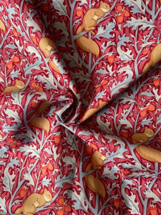 Squirreldream  -  hibiscus Fabric