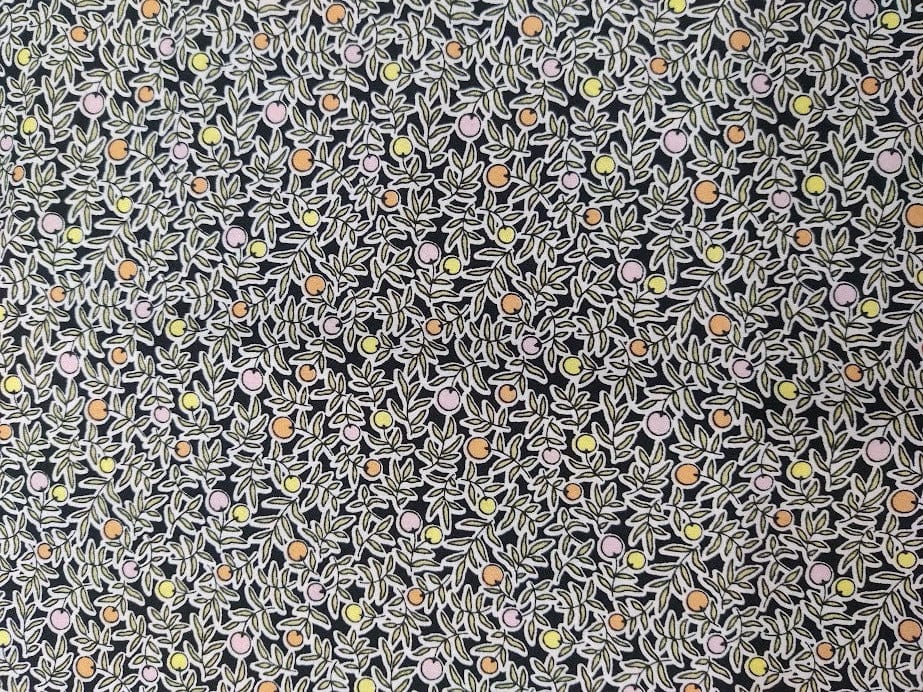 Very Berry Black  -  Black