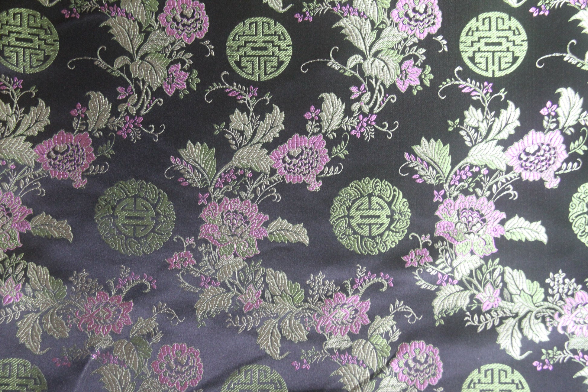 Oriental Vine  -  Black