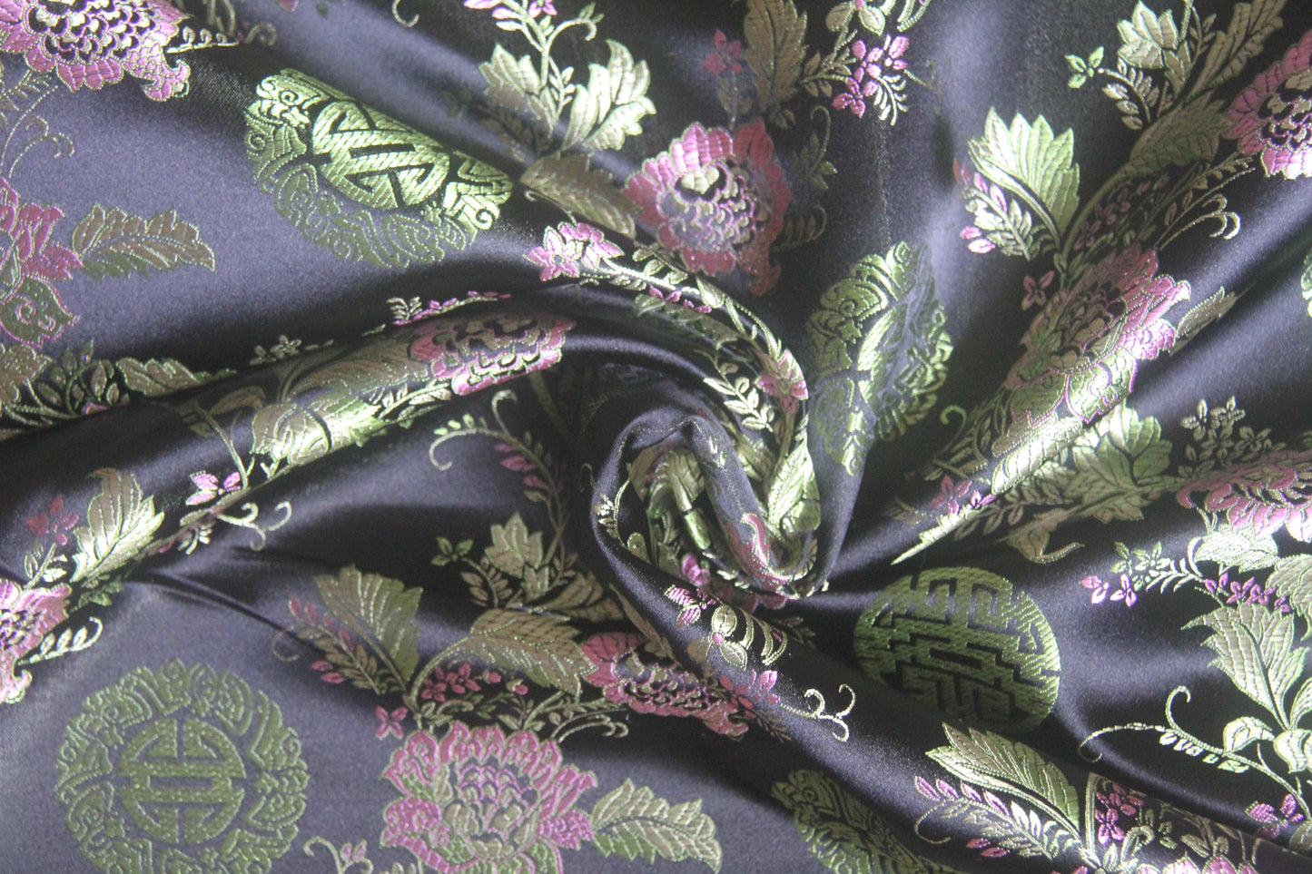 Oriental Vine  -  Black