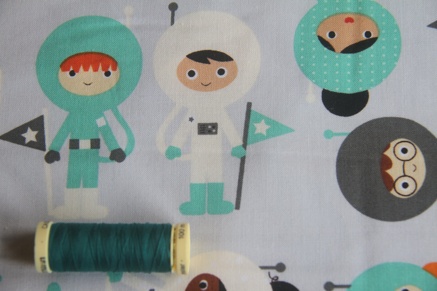 Space Explorers  -  Grey