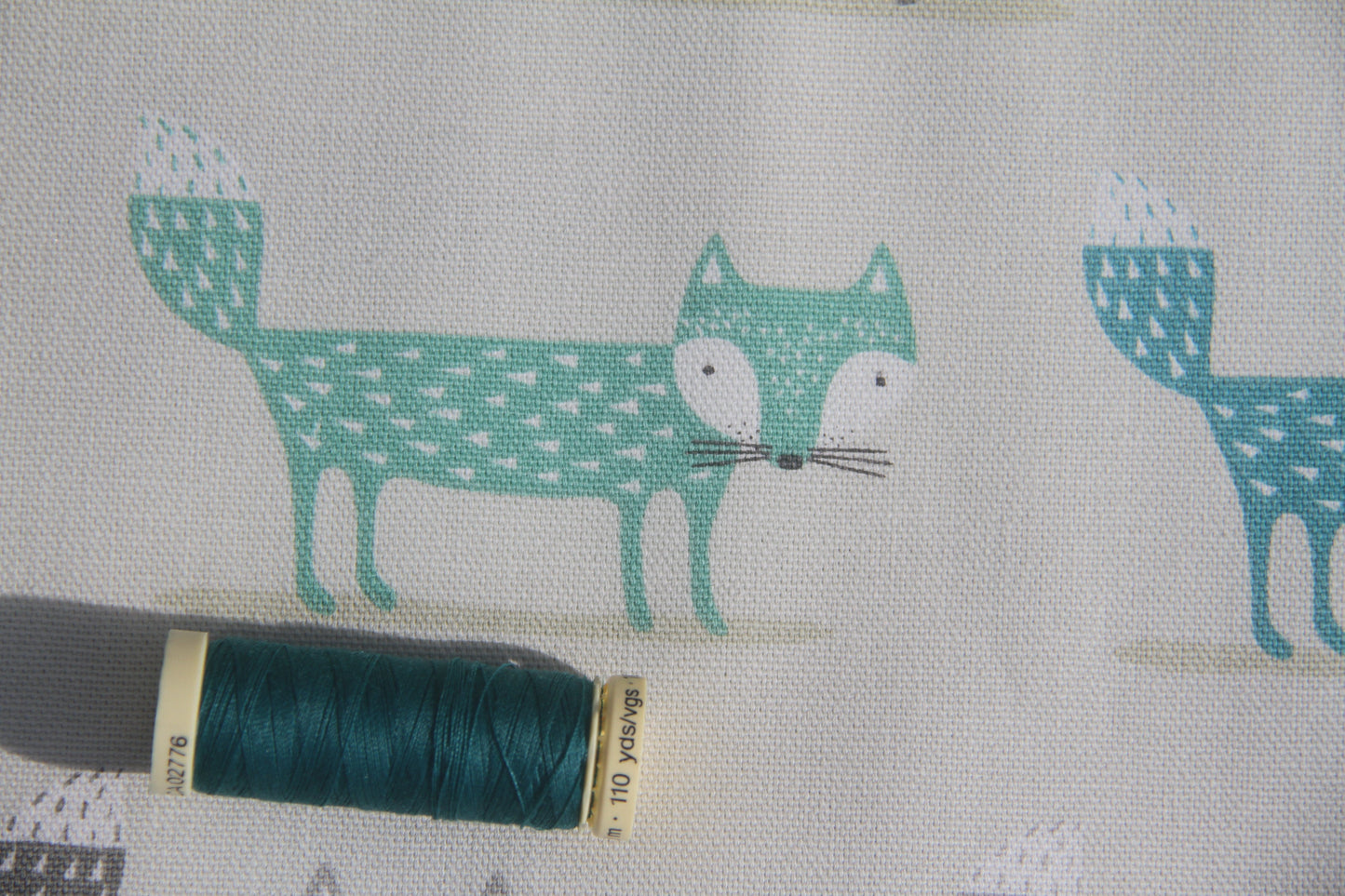 Little Foxy  -  Cream