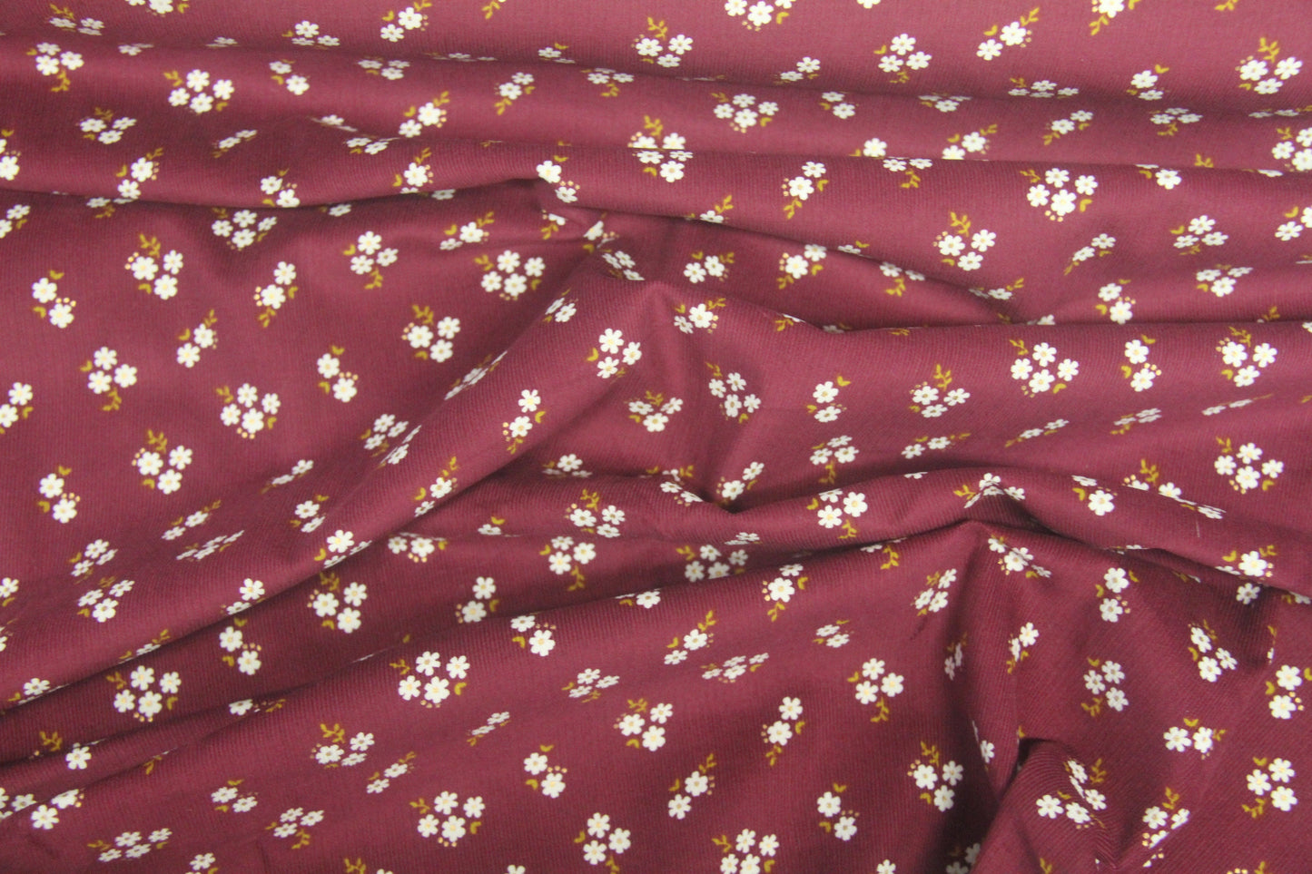 Baby flowers  -  Burgundy