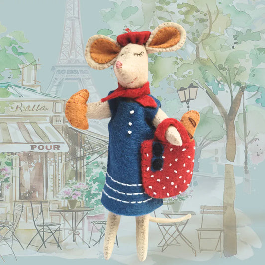 Little Mouse in Paris  - 