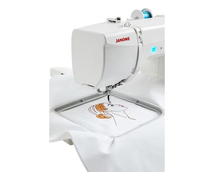 Memory Craft 100E  -  sewing machine