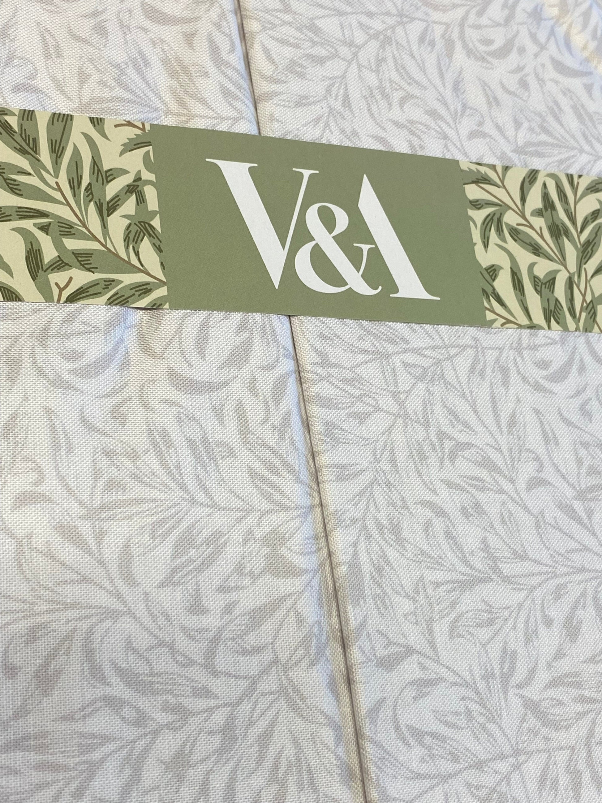 Willow Boughs quilting cotton  - 